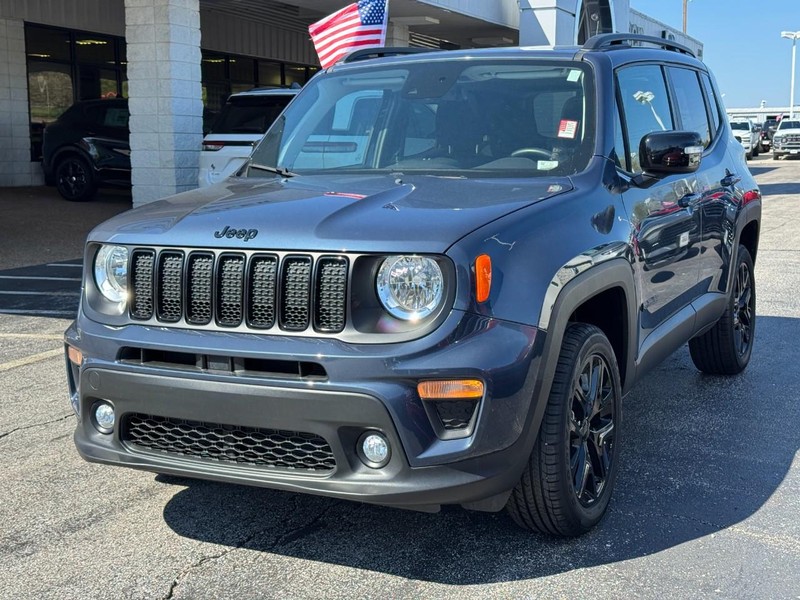 Jeep Renegade Vehicle Full-screen Gallery Image 08