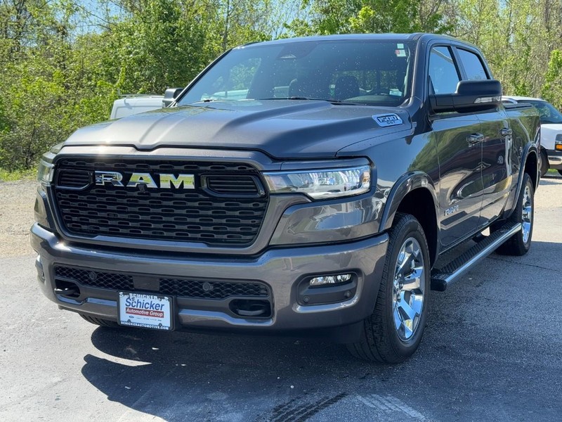 Ram 1500 Vehicle Full-screen Gallery Image 08