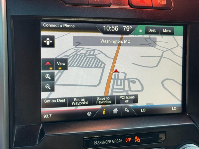 Ford F-150 Vehicle Full-screen Gallery Image 21