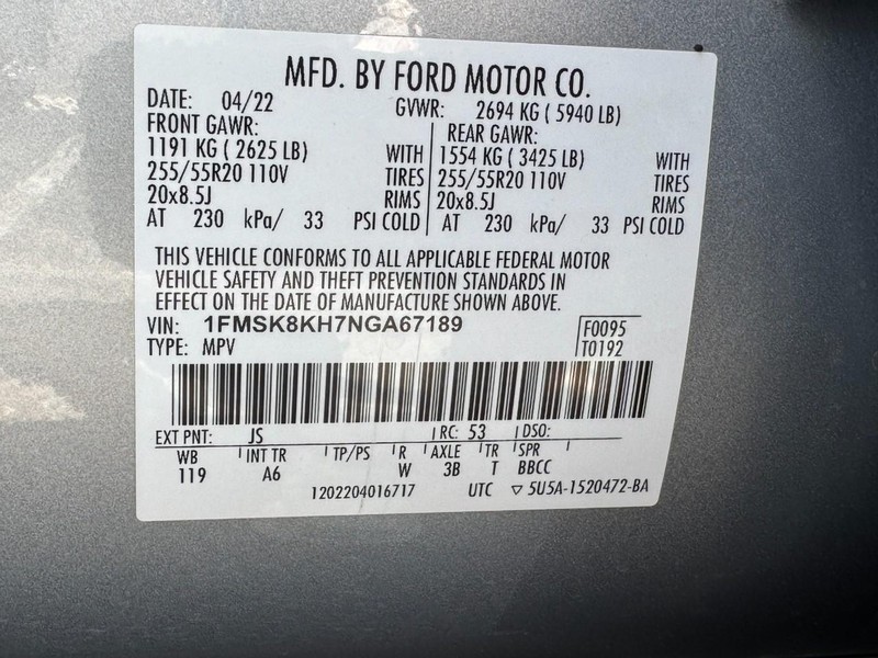 Ford Explorer Vehicle Full-screen Gallery Image 25