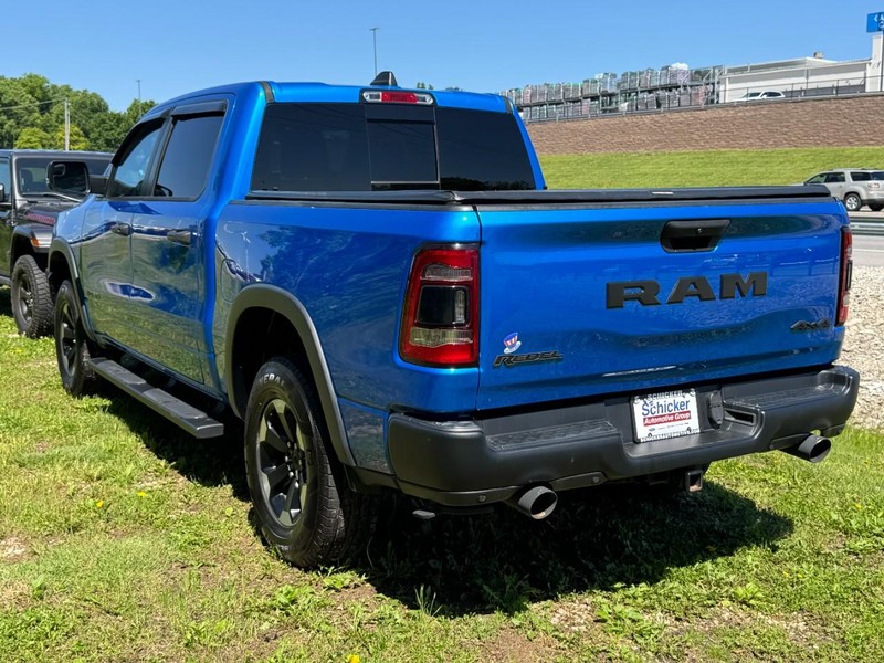 Ram 1500 Vehicle Full-screen Gallery Image 06