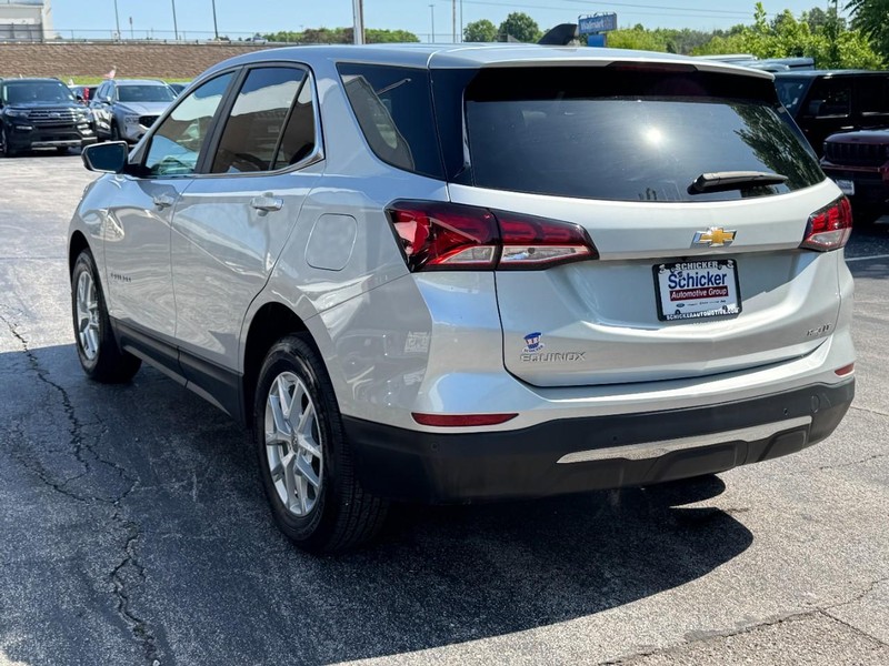 Chevrolet Equinox Vehicle Full-screen Gallery Image 06