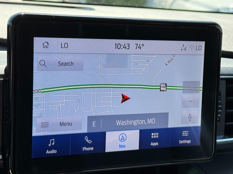 Ford Explorer Vehicle Full-screen Gallery Image 23