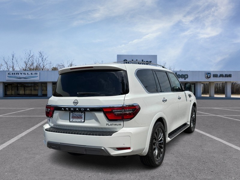 Nissan Armada Vehicle Full-screen Gallery Image 03