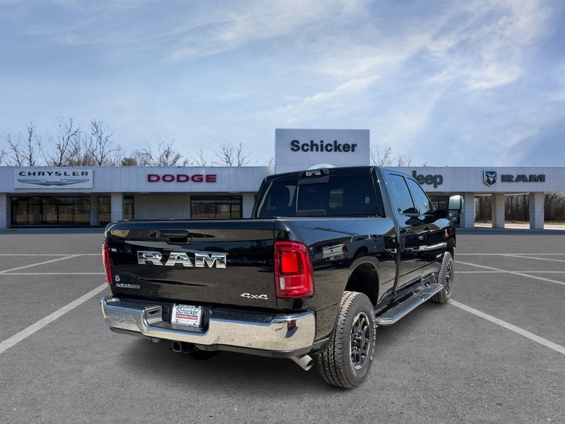 Ram 2500 Vehicle Full-screen Gallery Image 03
