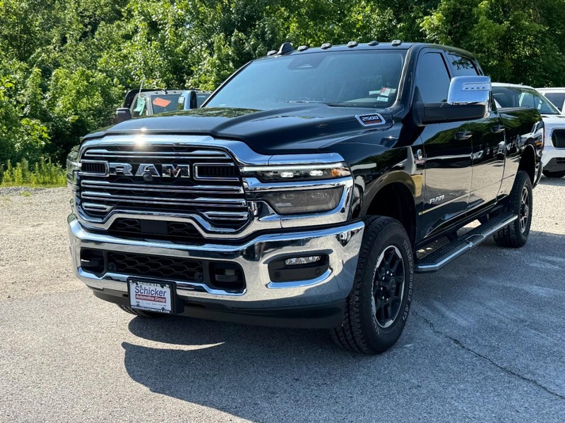 Ram 2500 Vehicle Full-screen Gallery Image 08