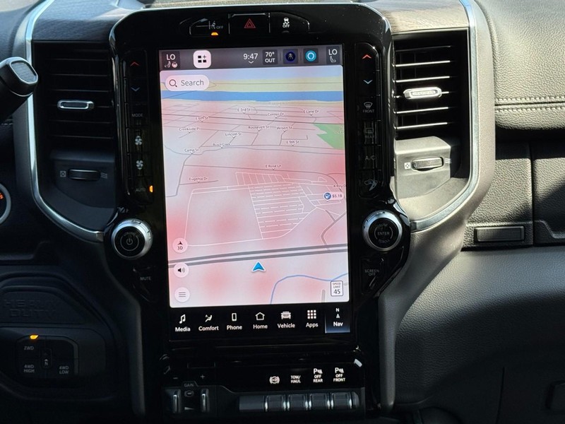 Ram 2500 Vehicle Full-screen Gallery Image 14