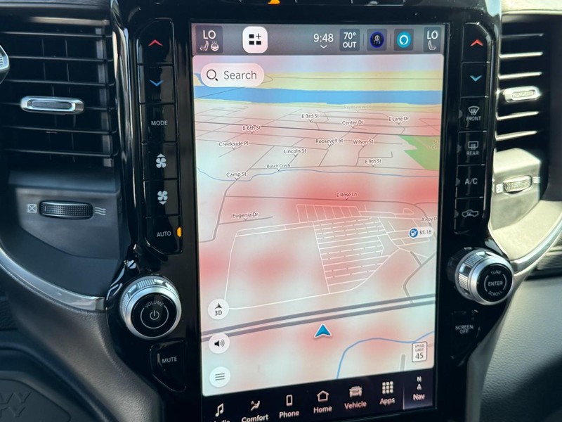 Ram 2500 Vehicle Full-screen Gallery Image 23