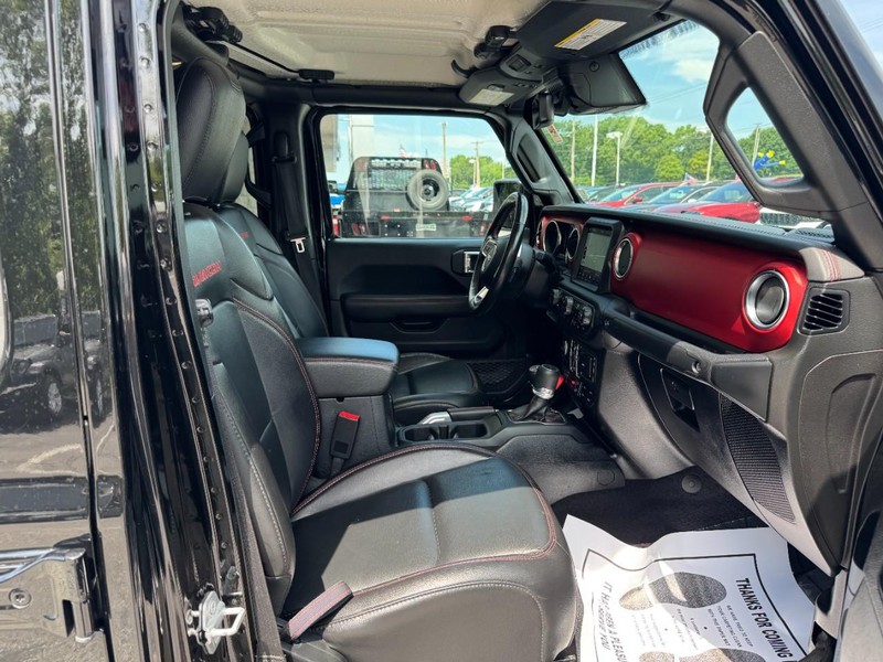 Jeep Gladiator Vehicle Full-screen Gallery Image 15