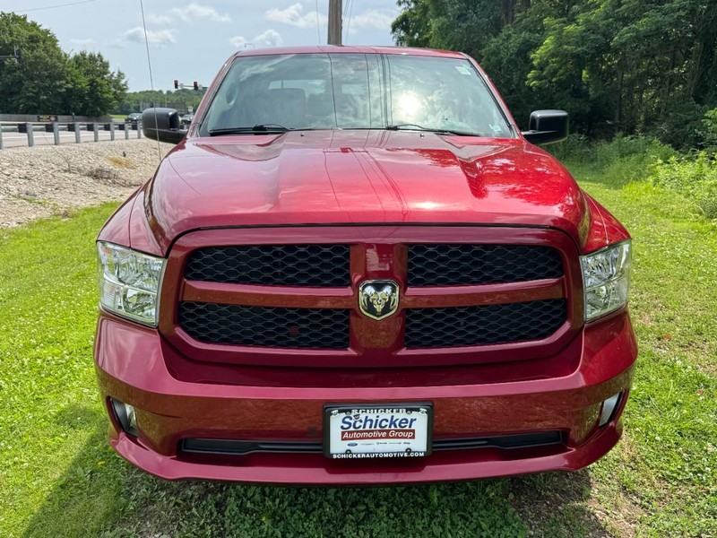 Ram 1500 Vehicle Full-screen Gallery Image 09