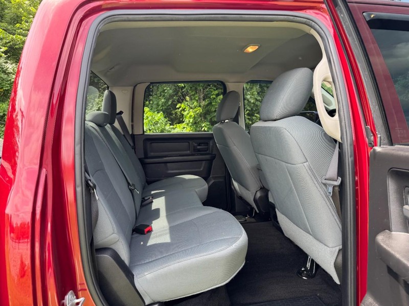 Ram 1500 Vehicle Full-screen Gallery Image 10