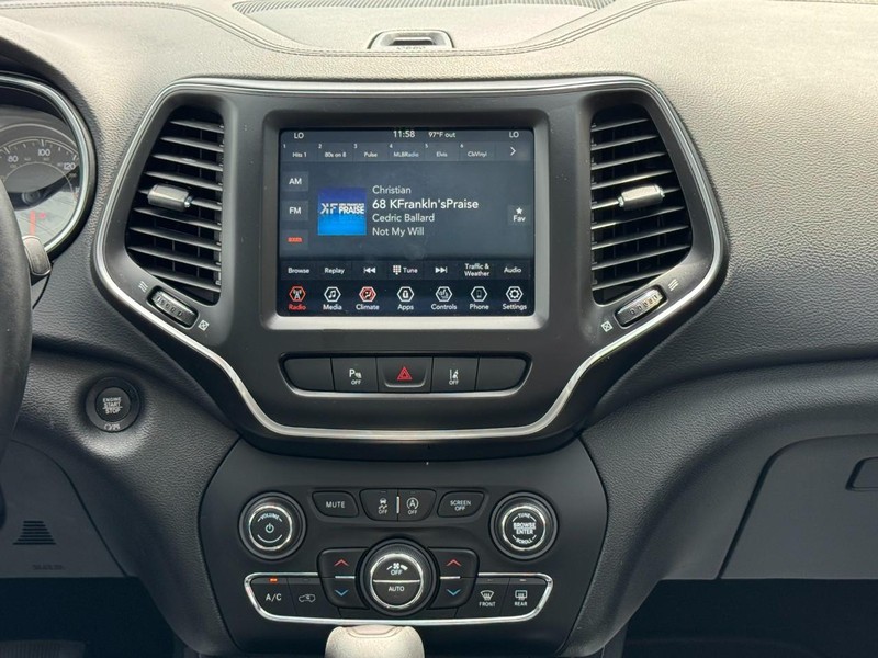Jeep Cherokee Vehicle Full-screen Gallery Image 14