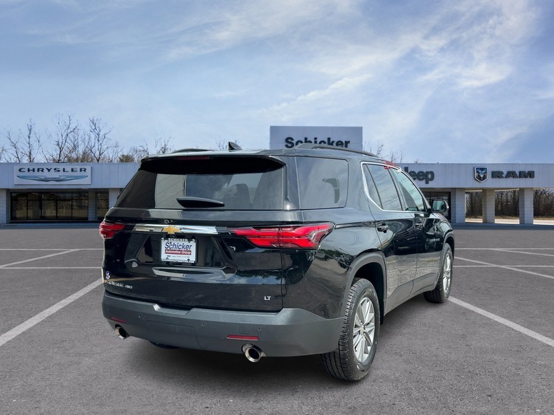 Chevrolet Traverse Vehicle Full-screen Gallery Image 03