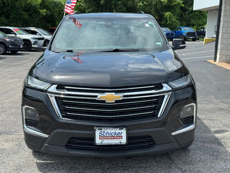 Chevrolet Traverse Vehicle Full-screen Gallery Image 09