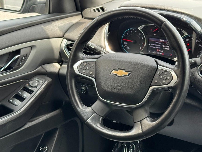 Chevrolet Traverse Vehicle Full-screen Gallery Image 13