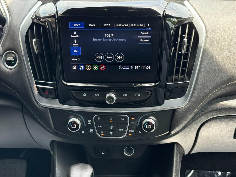 Chevrolet Traverse Vehicle Full-screen Gallery Image 14