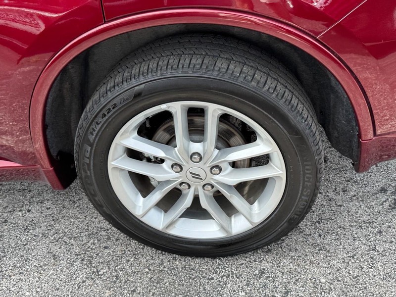 Dodge Durango Vehicle Full-screen Gallery Image 07