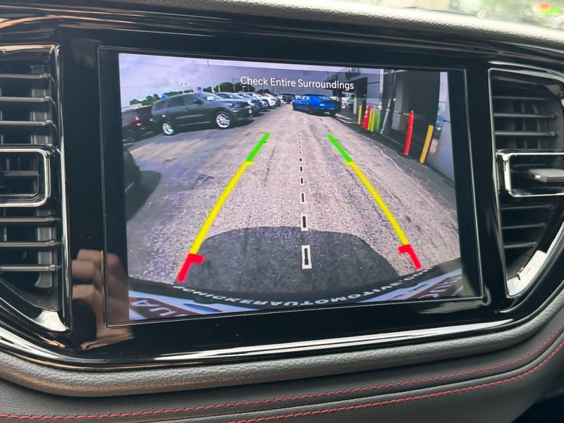 Dodge Durango Vehicle Full-screen Gallery Image 22