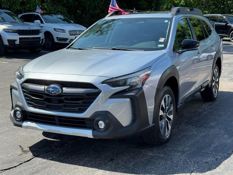 Subaru Outback Vehicle Full-screen Gallery Image 08
