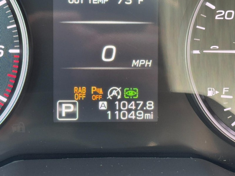 Subaru Outback Vehicle Full-screen Gallery Image 20