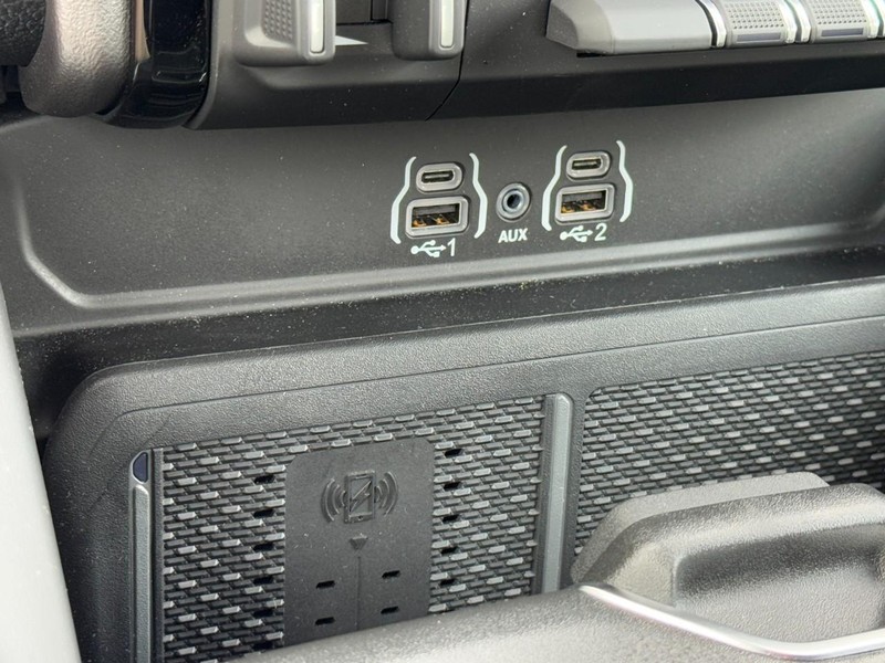Ram 1500 Vehicle Full-screen Gallery Image 20