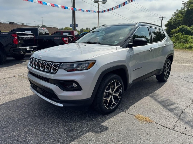 Jeep Compass Vehicle Full-screen Gallery Image 08