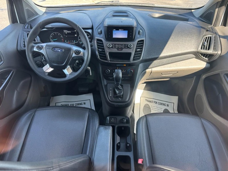 Ford Transit Connect Van Vehicle Full-screen Gallery Image 13