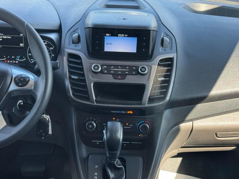 Ford Transit Connect Van Vehicle Full-screen Gallery Image 15