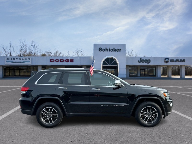 Jeep Grand Cherokee WK Vehicle Full-screen Gallery Image 02