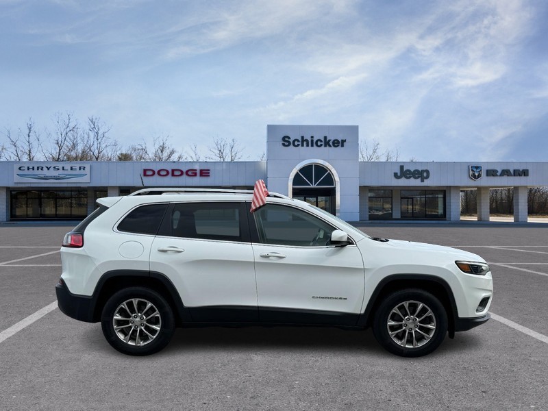 Jeep Cherokee Vehicle Full-screen Gallery Image 02