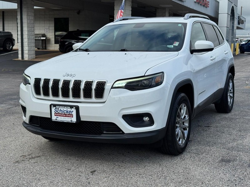 Jeep Cherokee Vehicle Full-screen Gallery Image 08