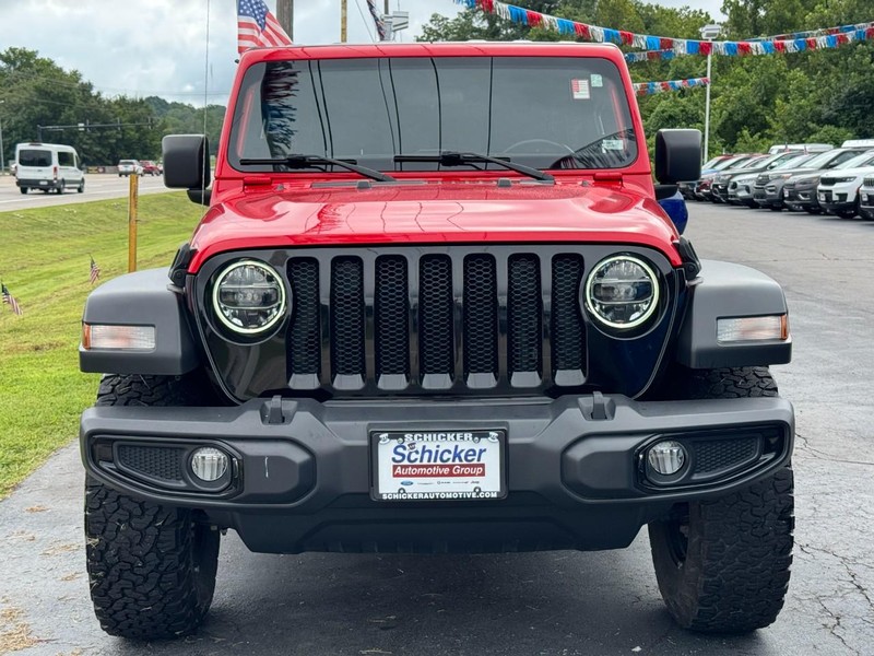 Jeep Wrangler Vehicle Full-screen Gallery Image 08