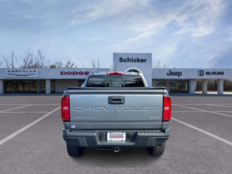 Chevrolet Colorado Vehicle Full-screen Gallery Image 04