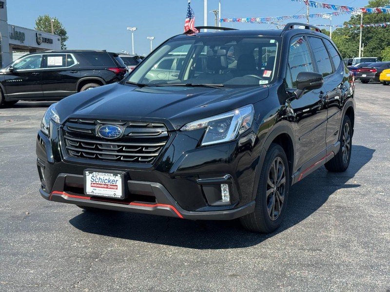 Subaru Forester Vehicle Full-screen Gallery Image 08