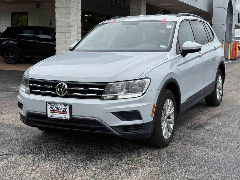 Volkswagen Tiguan Vehicle Full-screen Gallery Image 08
