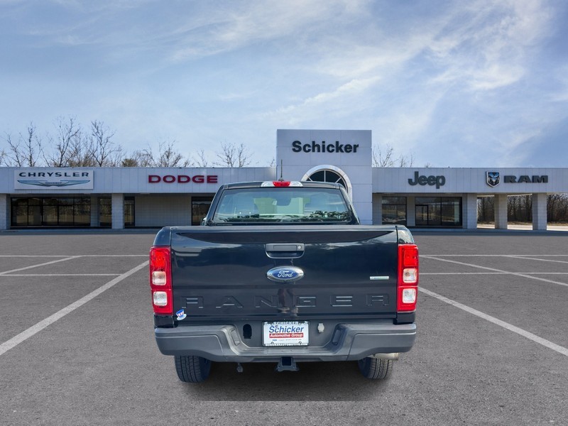 Ford Ranger Vehicle Full-screen Gallery Image 04