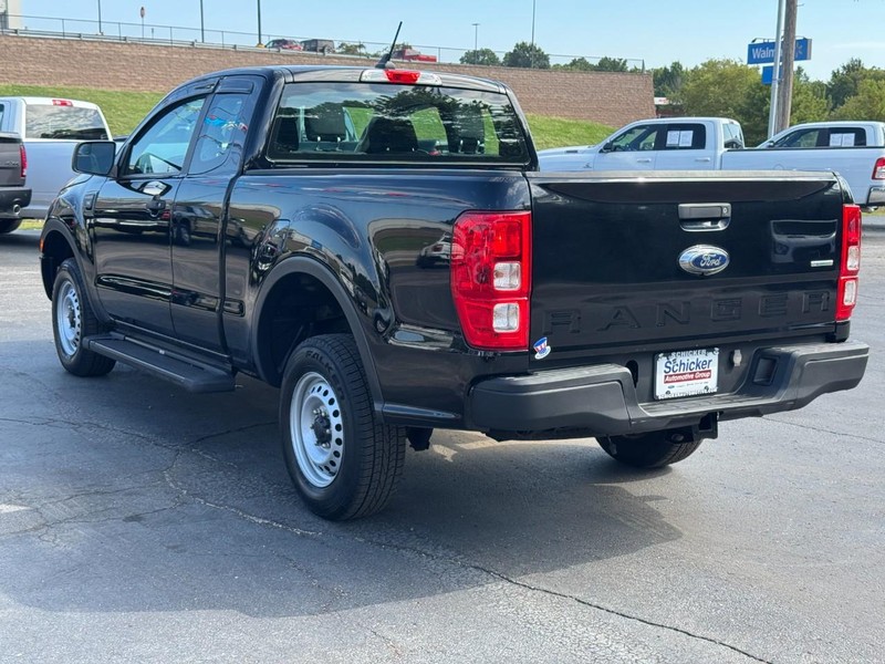 Ford Ranger Vehicle Full-screen Gallery Image 06