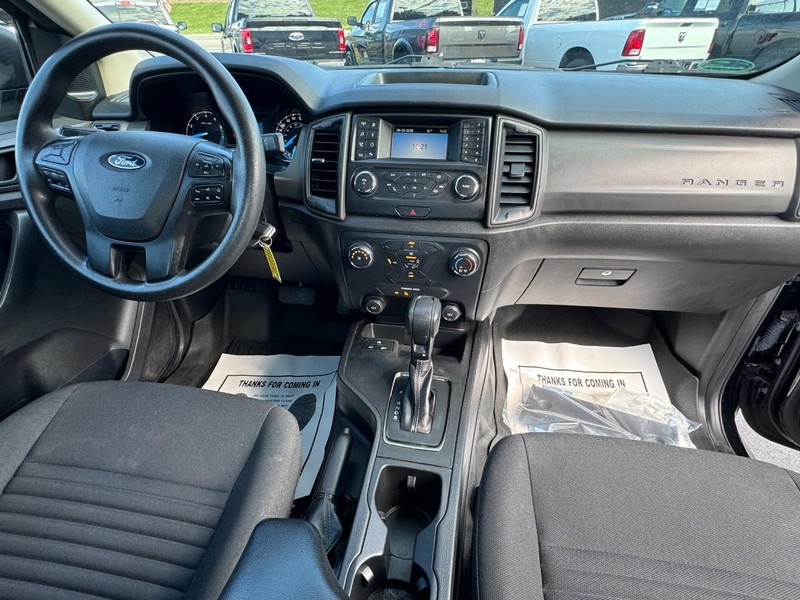 Ford Ranger Vehicle Full-screen Gallery Image 11