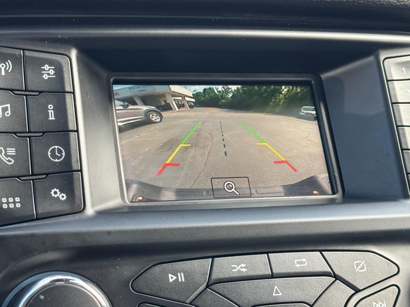 Ford Ranger Vehicle Full-screen Gallery Image 19