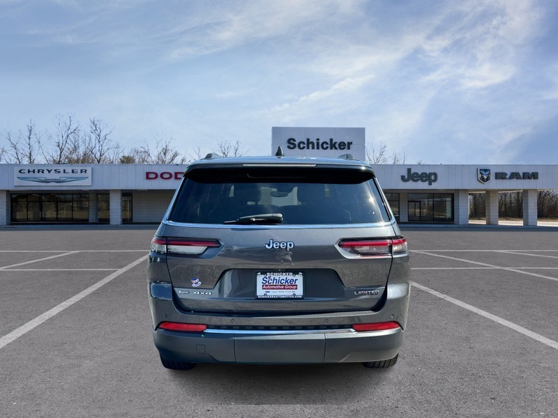 Jeep Grand Cherokee L Vehicle Full-screen Gallery Image 04