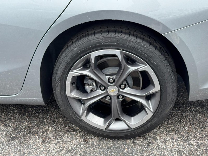 Chevrolet Malibu Vehicle Full-screen Gallery Image 07