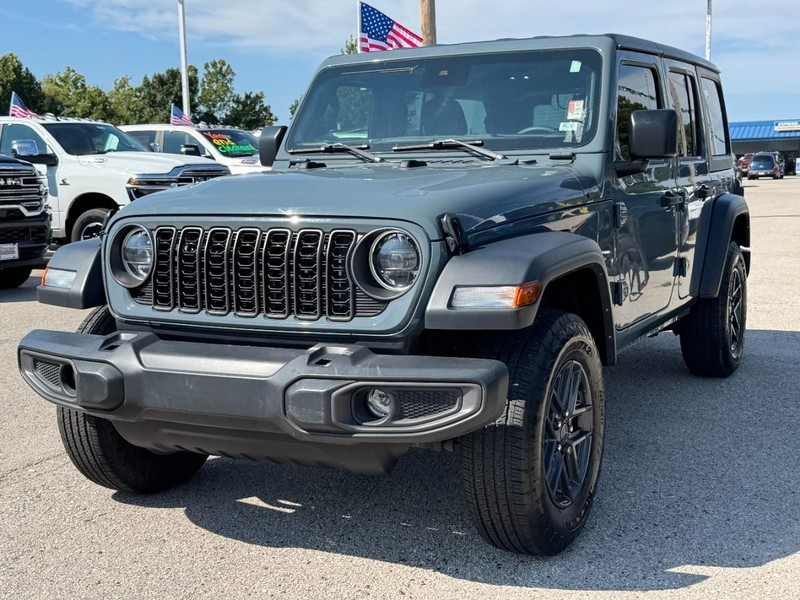Jeep Wrangler Vehicle Full-screen Gallery Image 08
