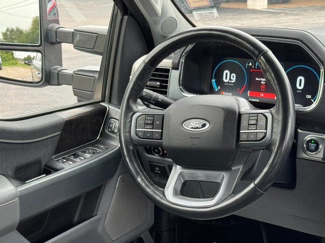 2023 Ford F-150 Lariat - Photo 12