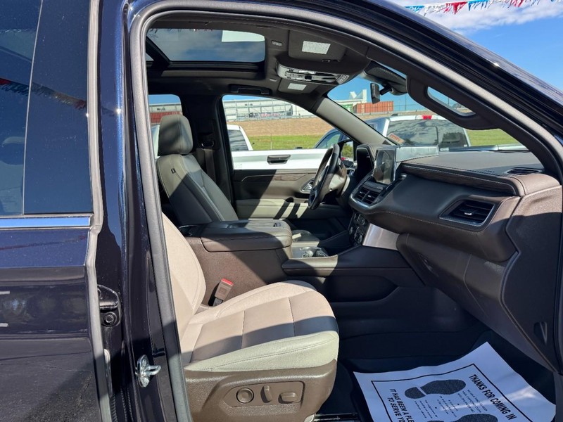 Chevrolet Tahoe Vehicle Full-screen Gallery Image 16