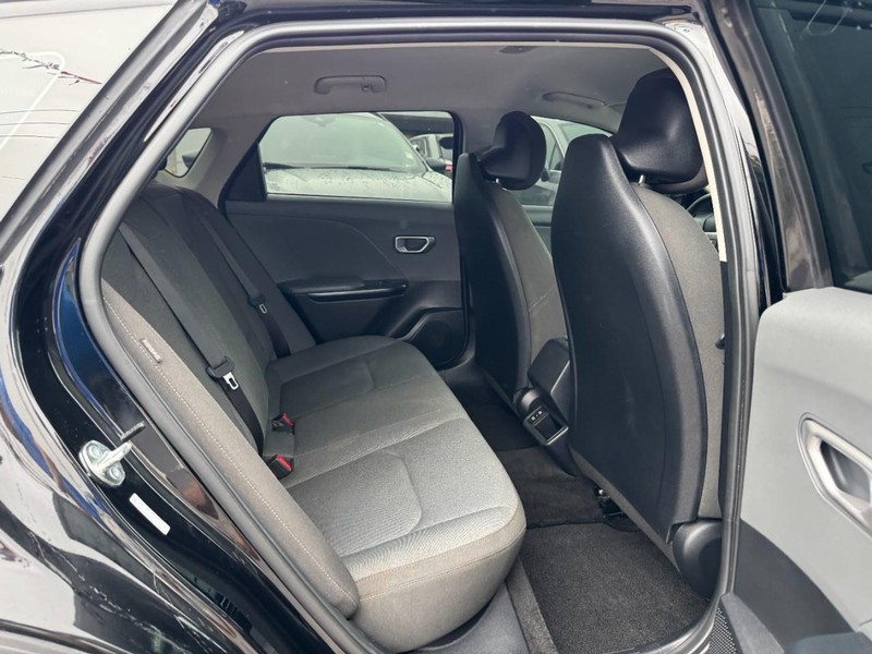 Kia K4 Vehicle Full-screen Gallery Image 10