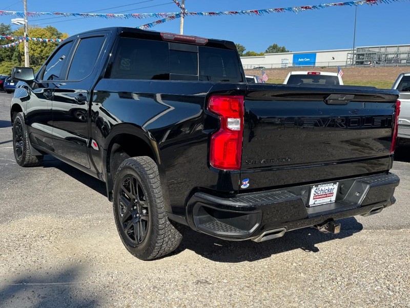 Chevrolet Silverado 1500 LTD Vehicle Full-screen Gallery Image 06