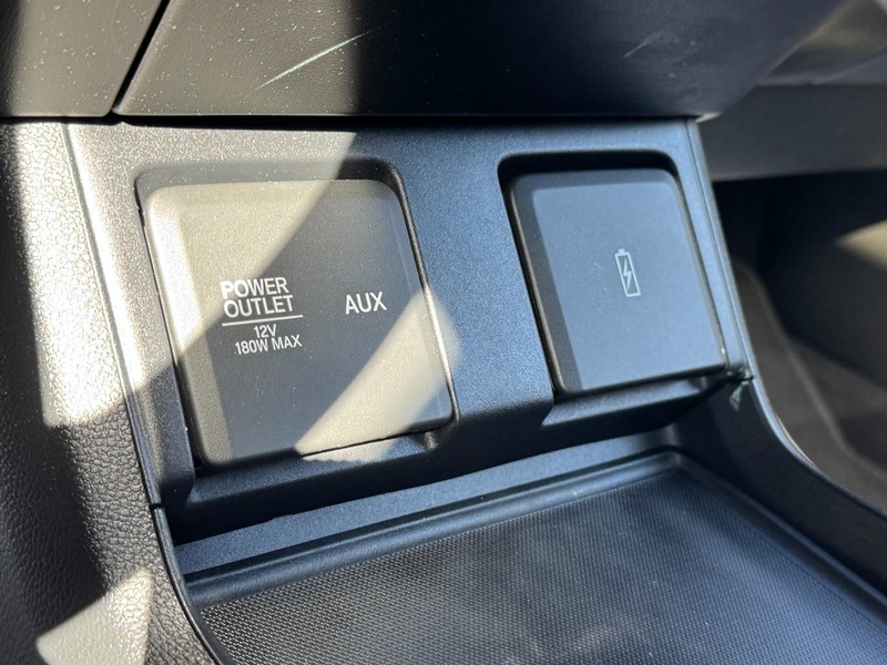 Acura RDX Vehicle Full-screen Gallery Image 21