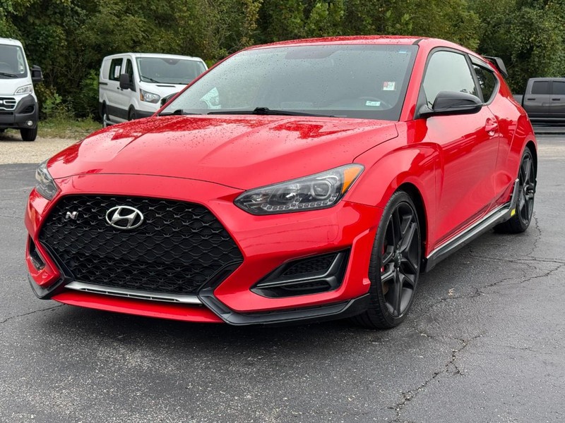 Hyundai Veloster Vehicle Full-screen Gallery Image 08