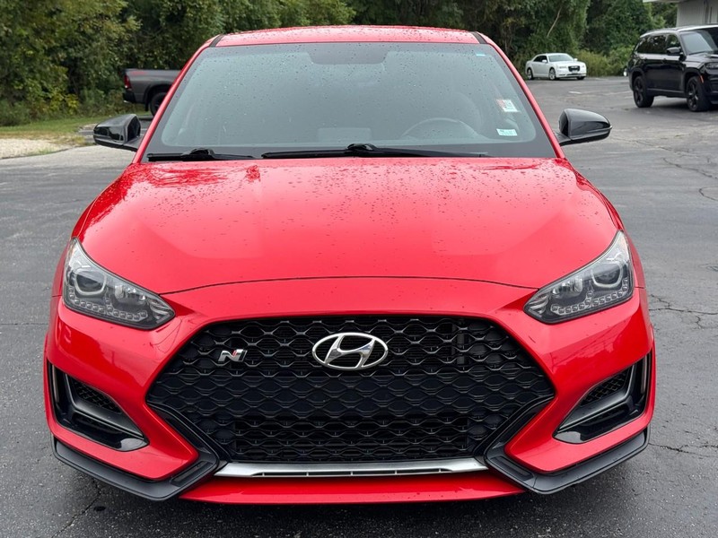 Hyundai Veloster Vehicle Full-screen Gallery Image 09