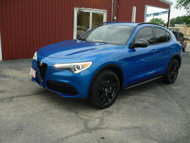 more details - alfa romeo stelvio